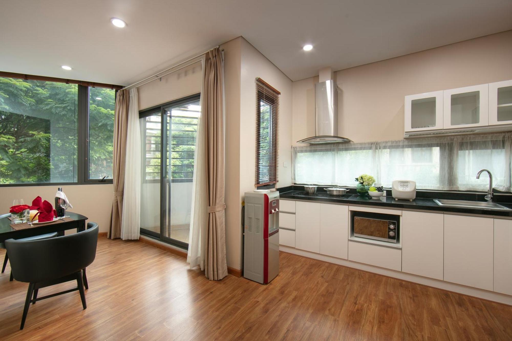 Hb Serviced Apartment - 12 Tran Quy Kien Hanoi Zewnętrze zdjęcie